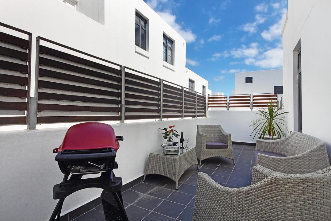 Photo of Patio Balcony in Big Bay