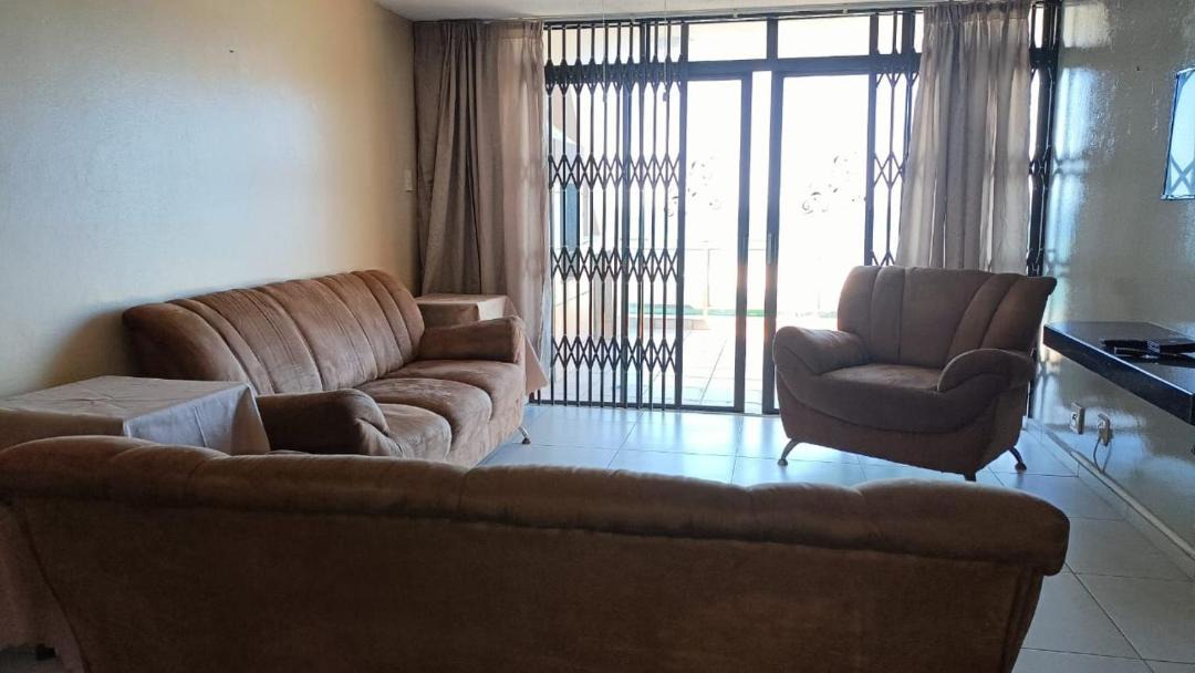 Photo of Livingroom in Manaba Beach