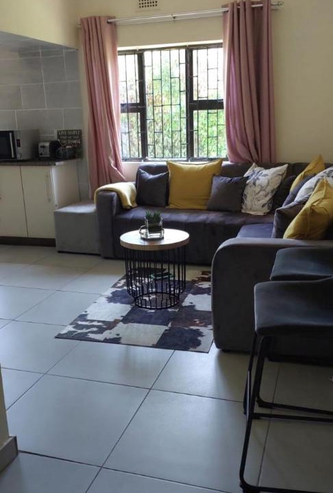 Photo of Livingroom in KwaDukuza