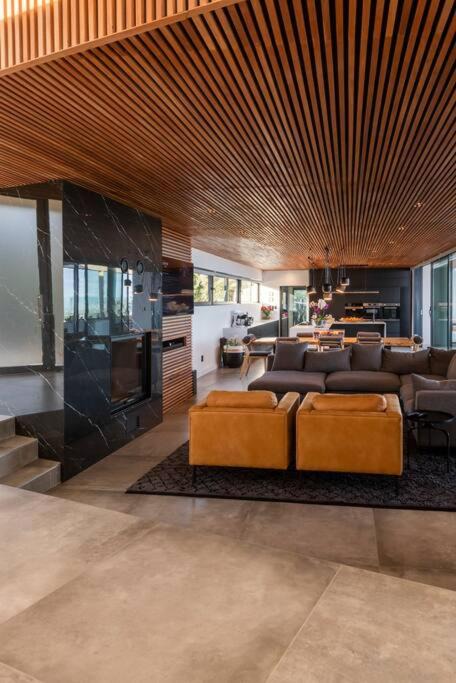 Photo of Livingroom in Wilderness