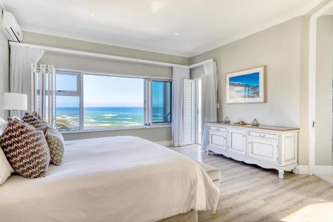 Photo of Bedroom in Camps Bay