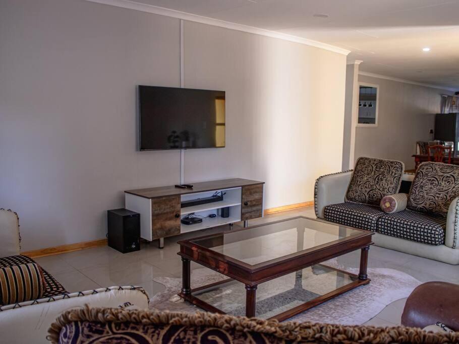 Photo of Livingroom in Moqhaka