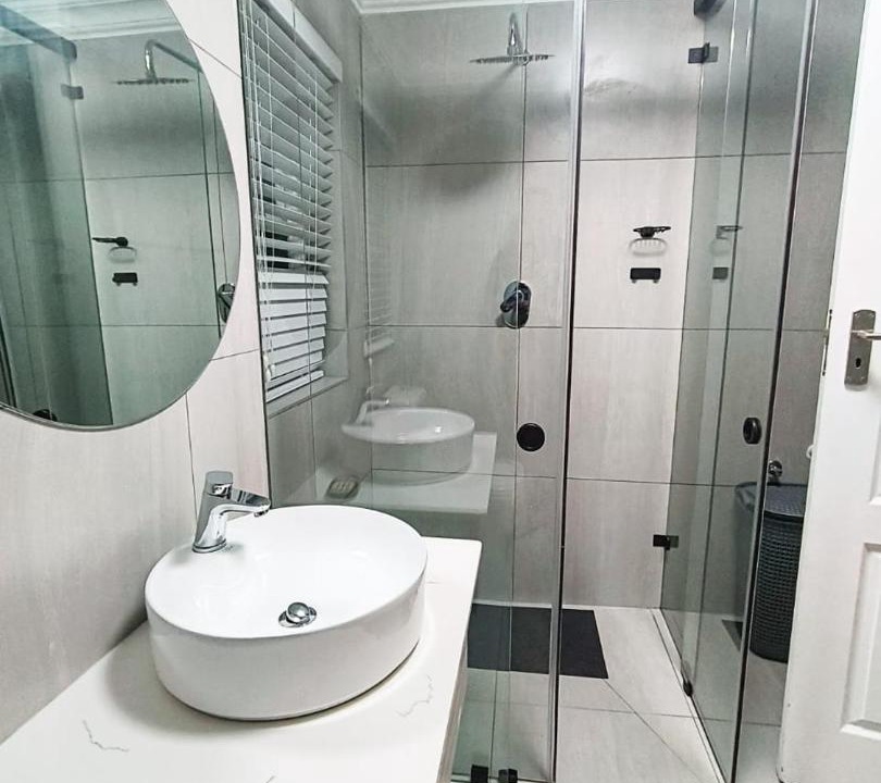 Photo of Bathroom in Knysna Central