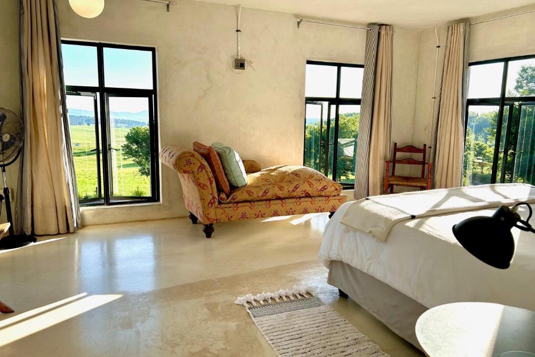 Photo of Livingroom in uMngeni