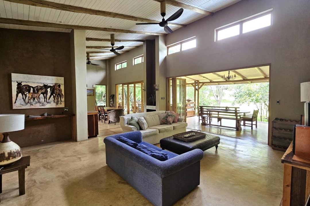 Photo of Livingroom in Hluhluwe