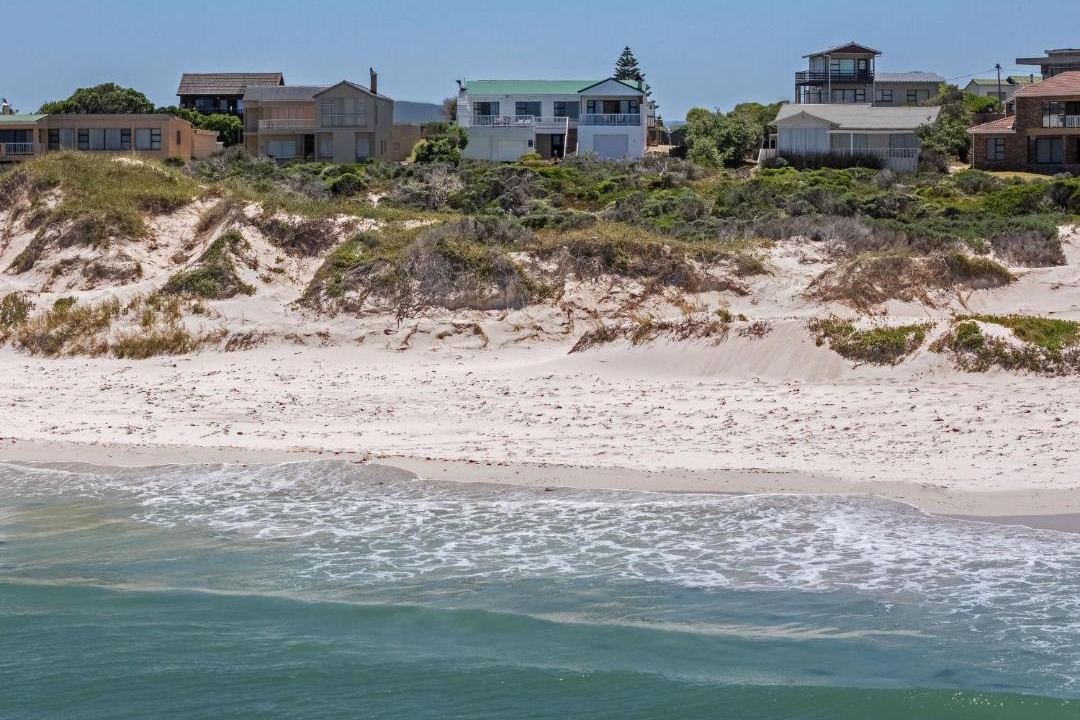 Photo of Others in Pearly Beach