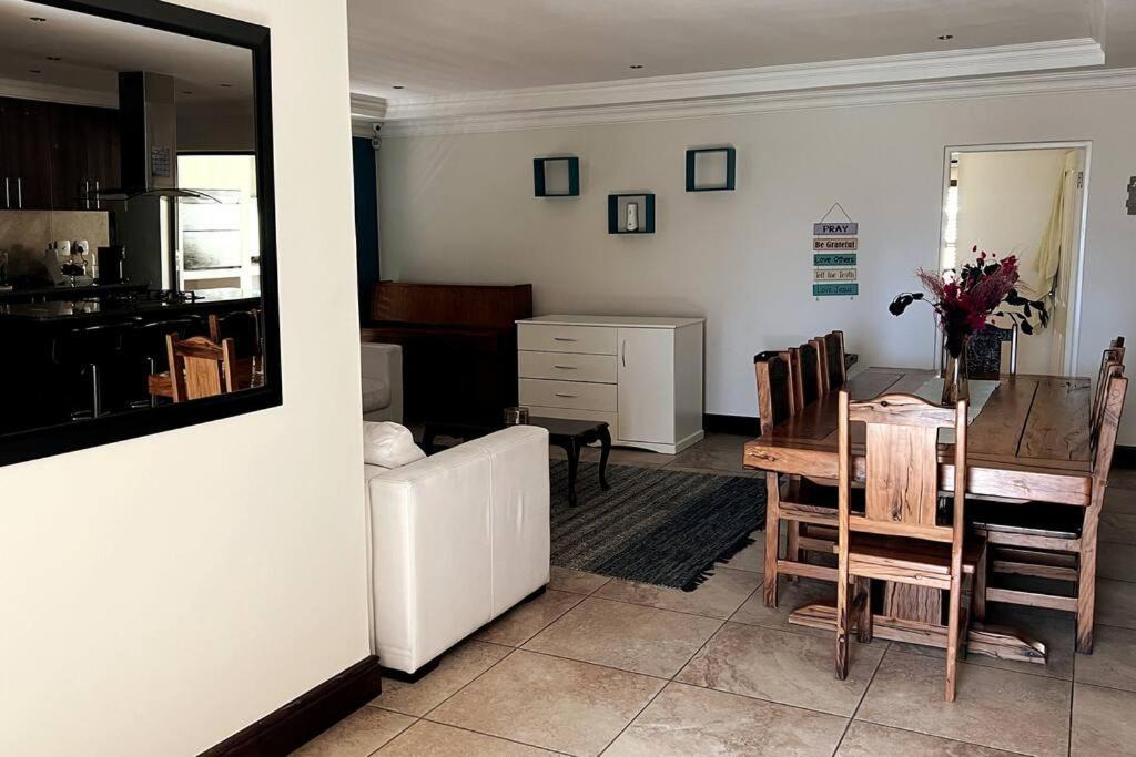 Photo of Others in Parow