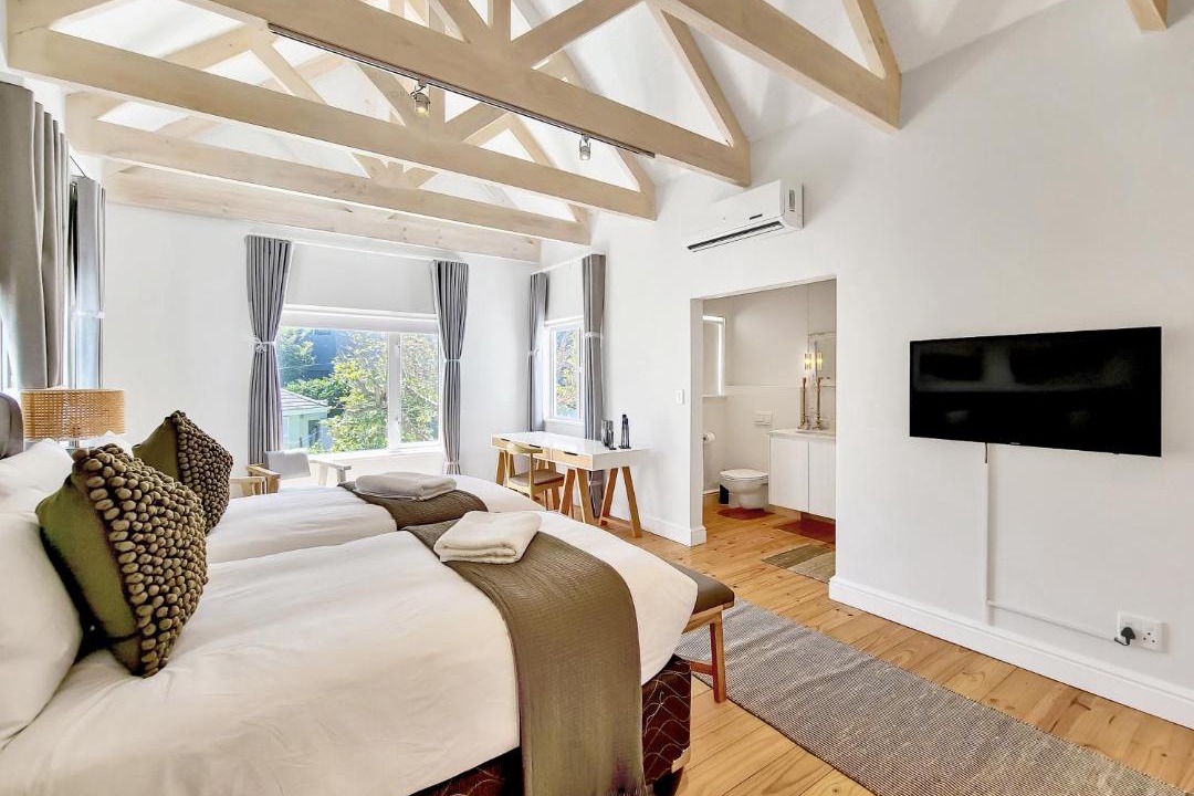 Photo of Bedroom in Camps Bay