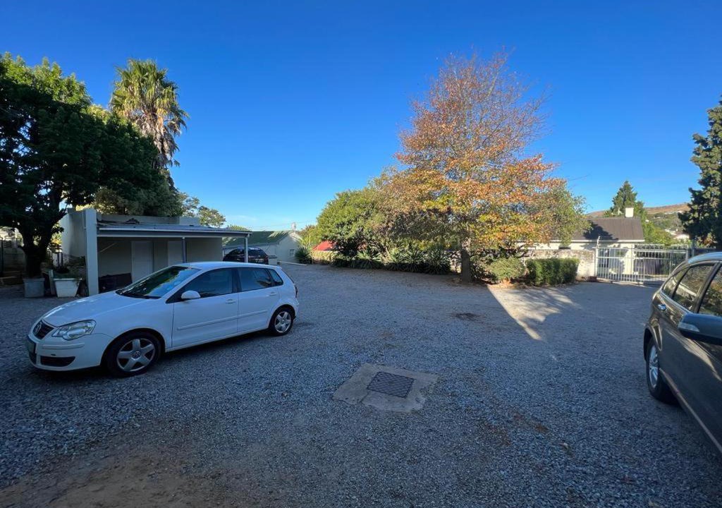 Photo of Buildings in Grahamstown