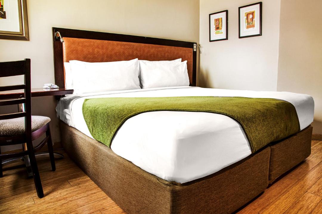 Photo of Bedroom in Emalahleni