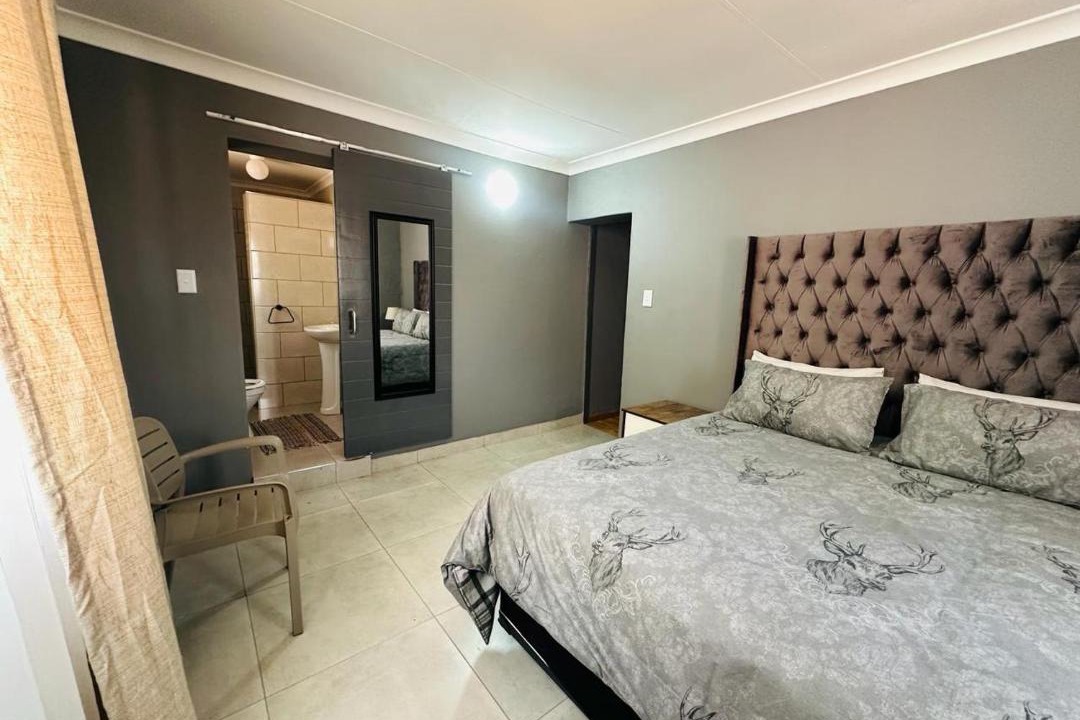 Photo of Bedroom in Bezuidenhout Valley