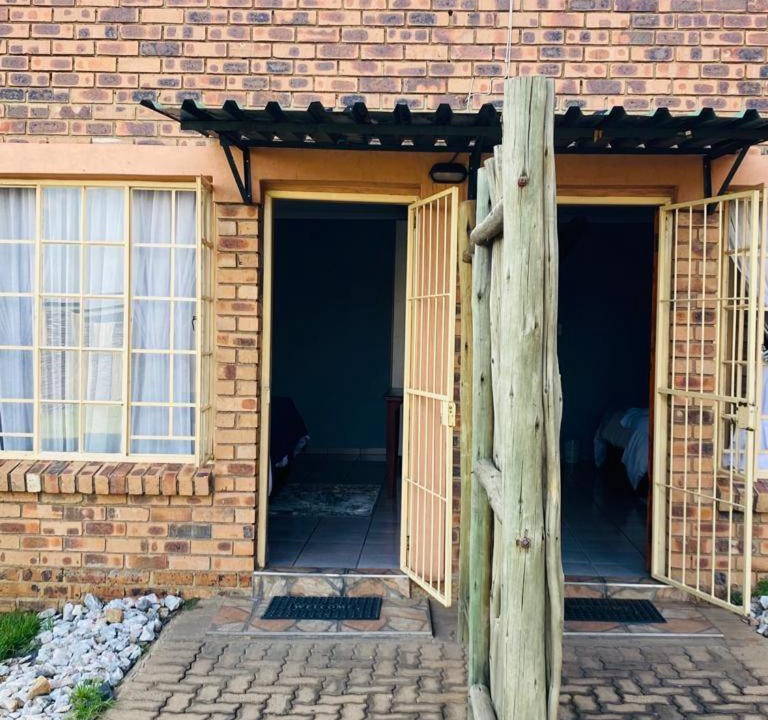 Photo of Buildings in Emalahleni