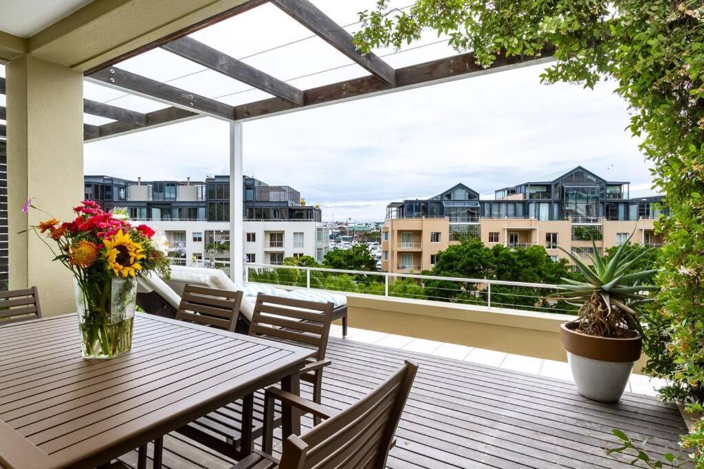 Photo of Patio Balcony in Victoria and Alfred Waterfront