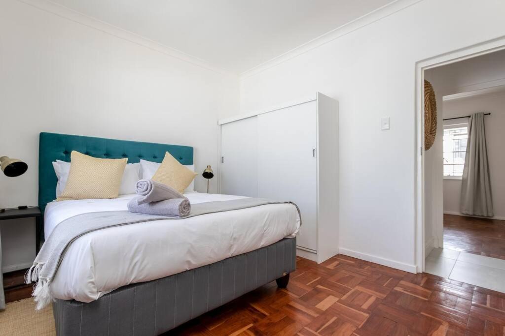 Photo of Bedroom in Three Anchor Bay