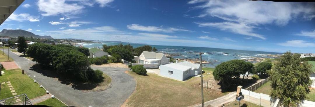 Photo of Others in Van Dyks Bay