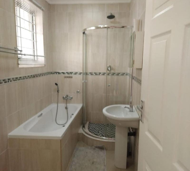 Photo of Bathroom in Kingsborough