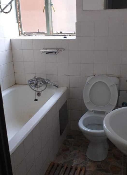 Photo of Bathroom in Muckleneuk
