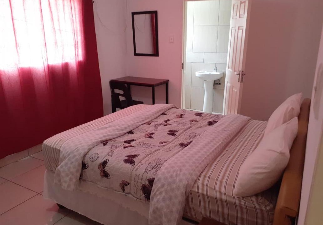 Photo of Bedroom in Vereeniging