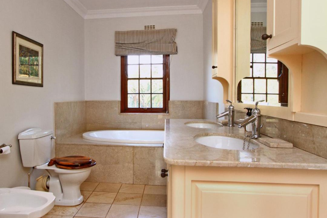 Photo of Bathroom in Tokai