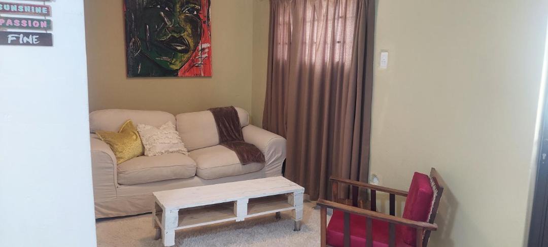 Photo of Livingroom in Berea