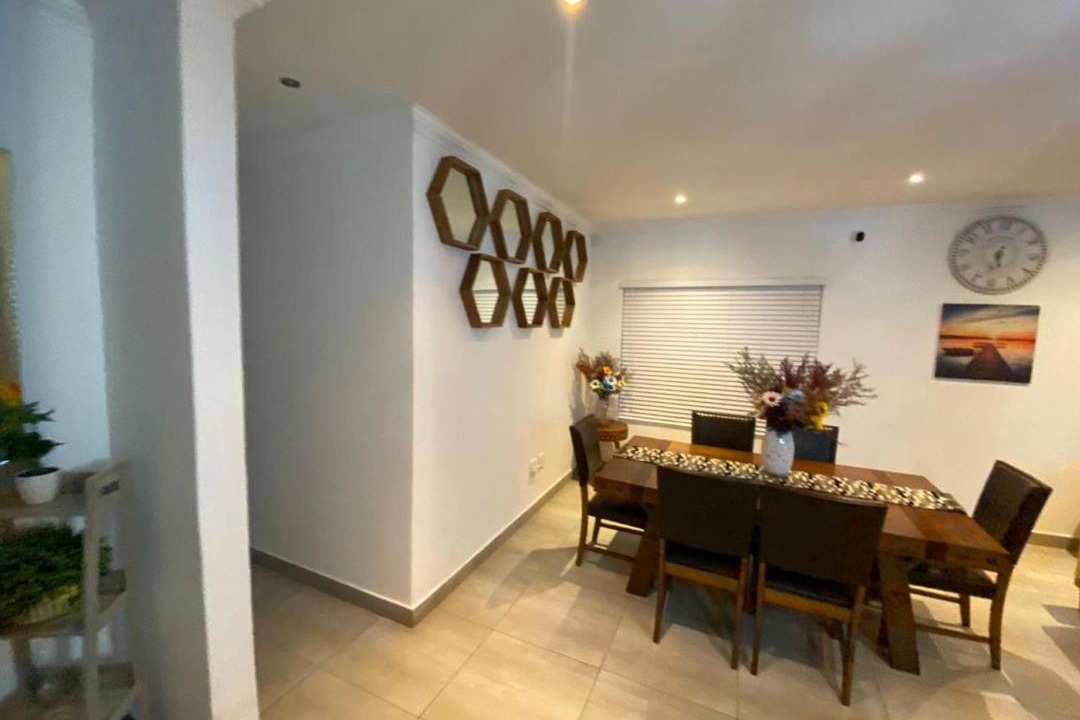 Photo of Livingroom in Flamingo Vlei