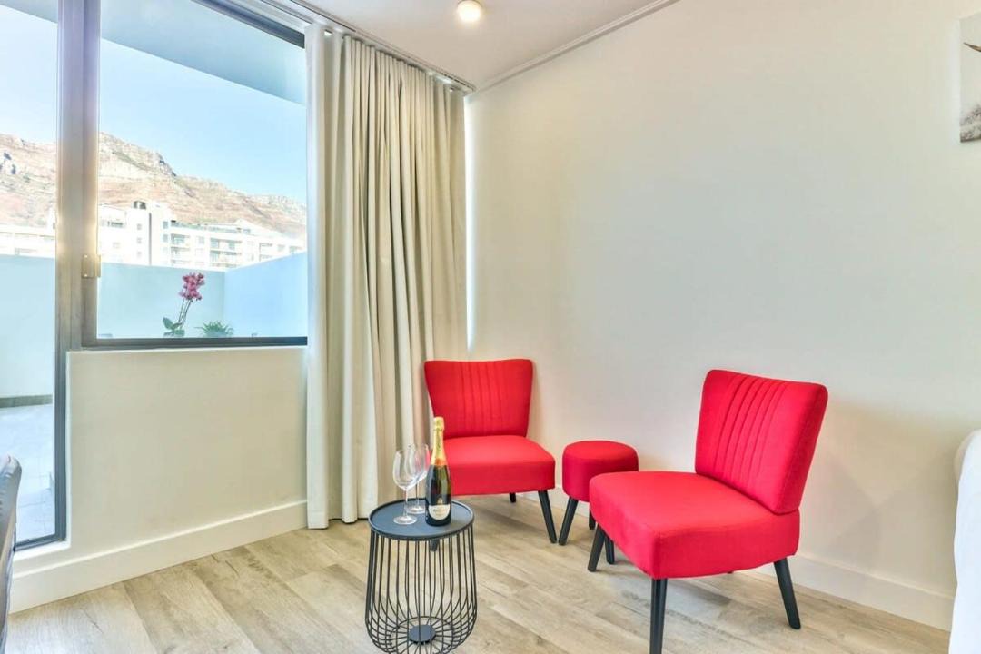 Photo of Livingroom in Cape Town City Centre