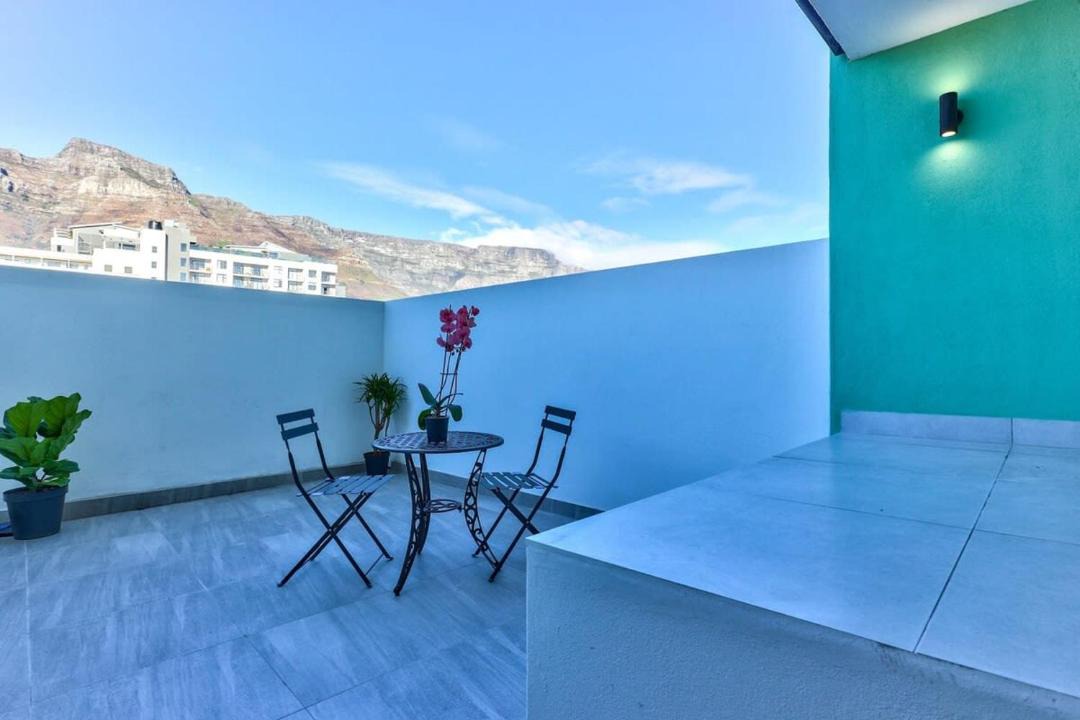 Photo of Patio Balcony in Cape Town City Centre
