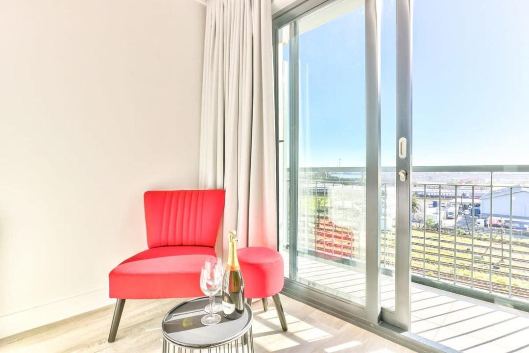 Photo of Livingroom in Cape Town City Centre