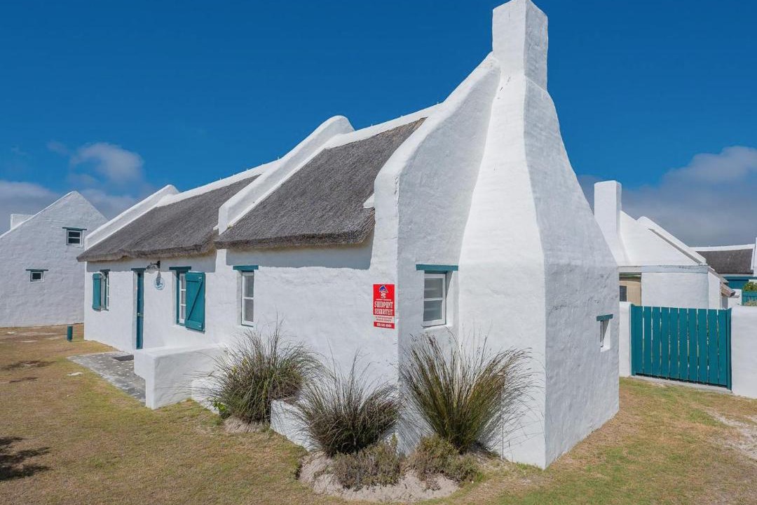 Photo of Buildings in Struisbaai
