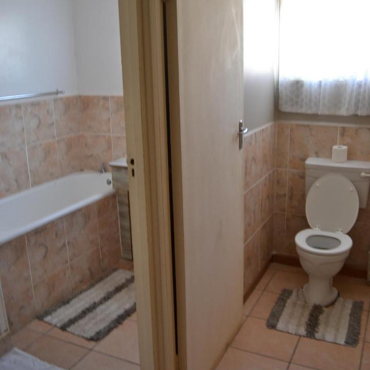 Photo of Bathroom in Gariepdam