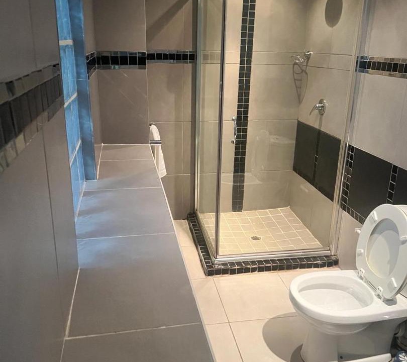 Photo of Bathroom in Bezuidenhout Valley