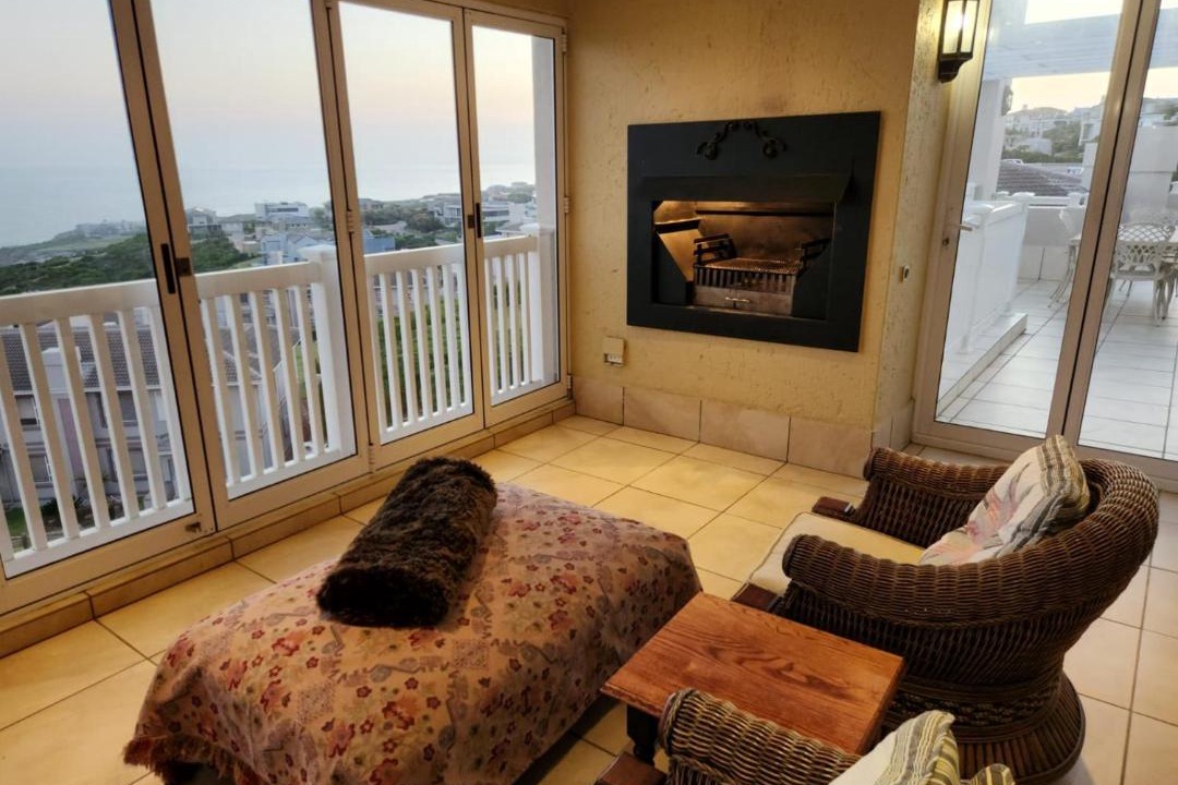 Photo of Livingroom in Pinnacle Point