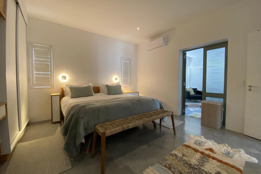 Photo of Others in Paternoster