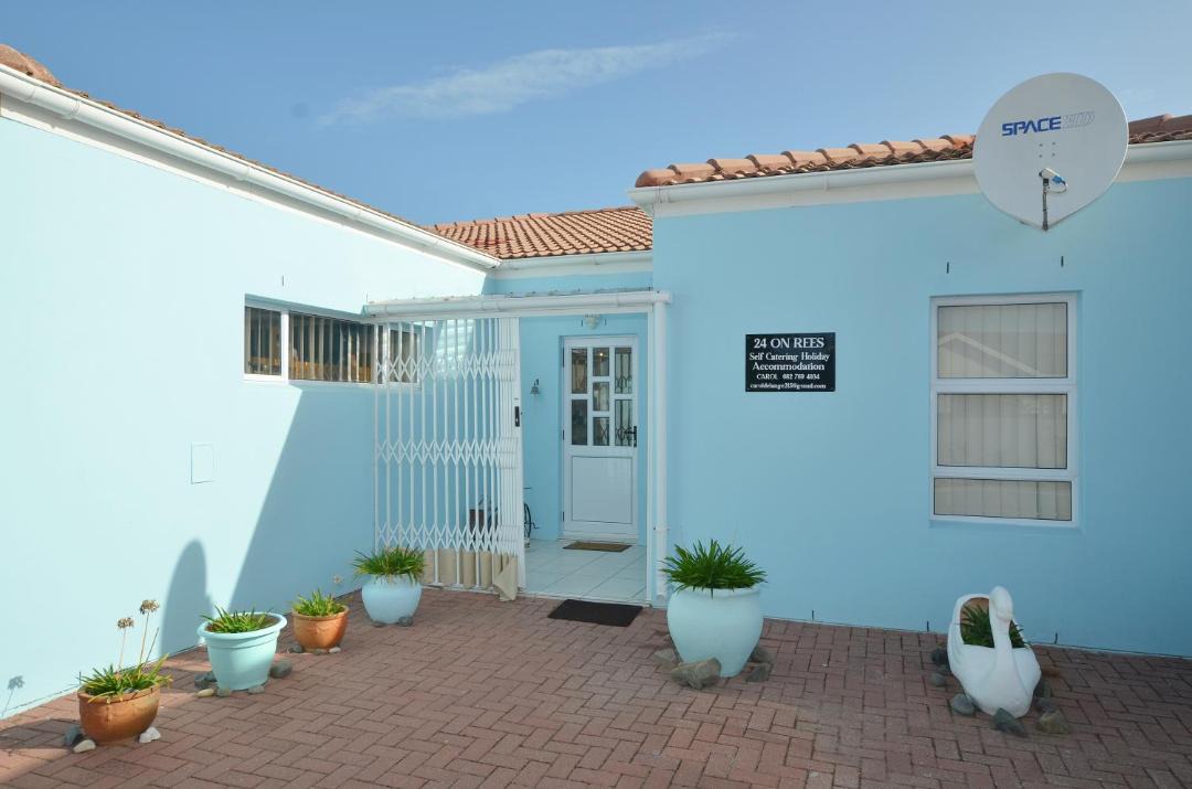 Photo of Others in Yzerfontein
