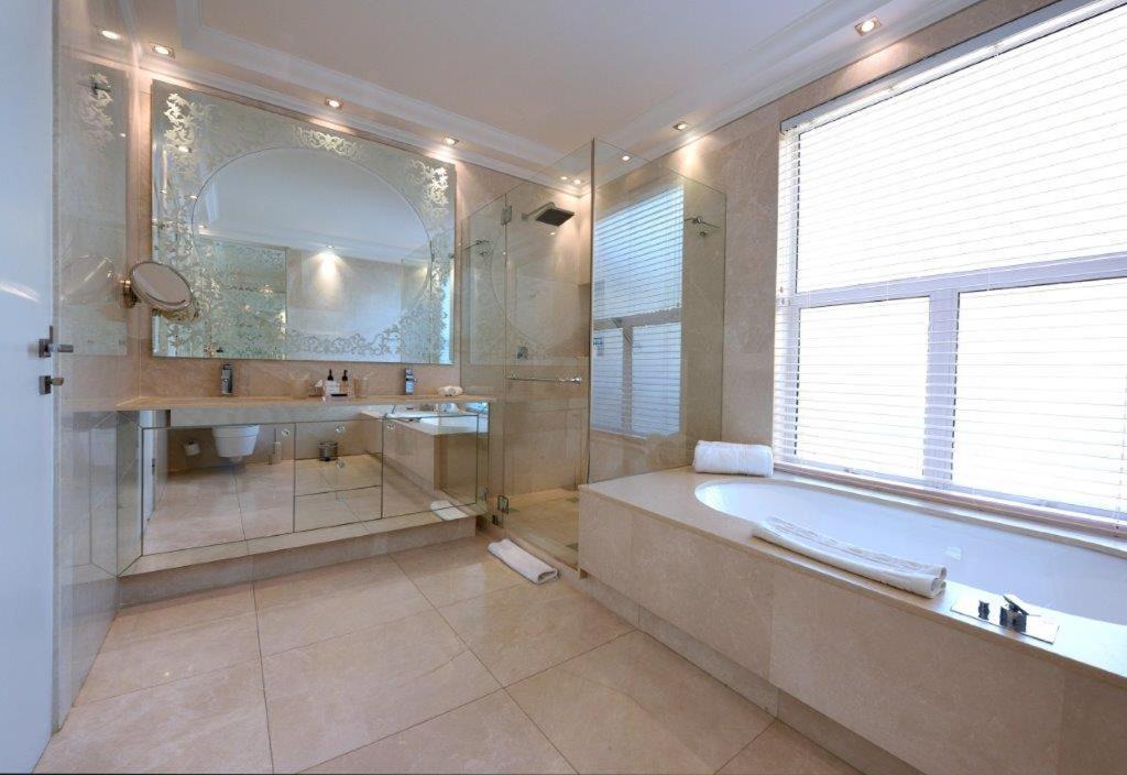 Photo of Bathroom in Bantry Bay