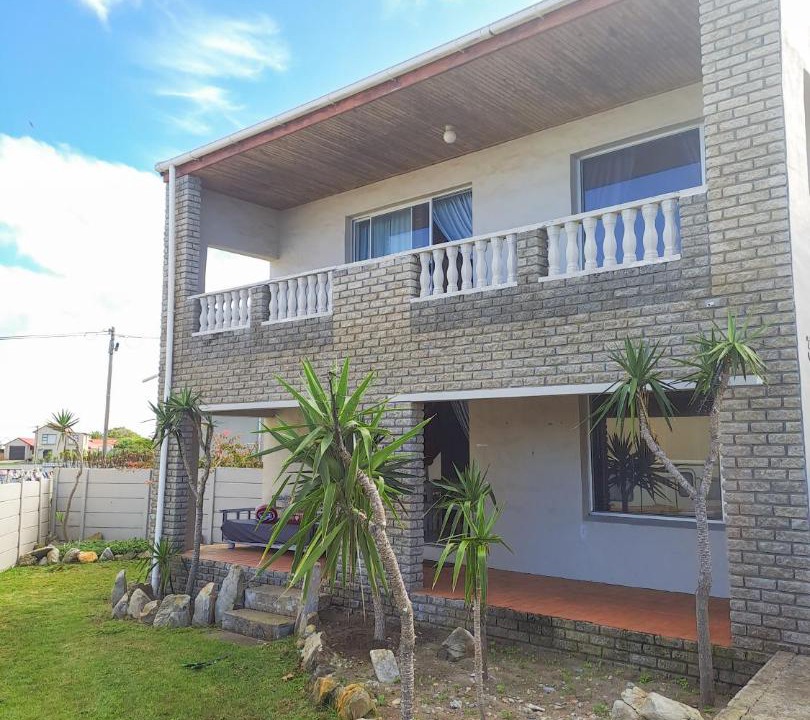 Photo of Buildings in Franskraal