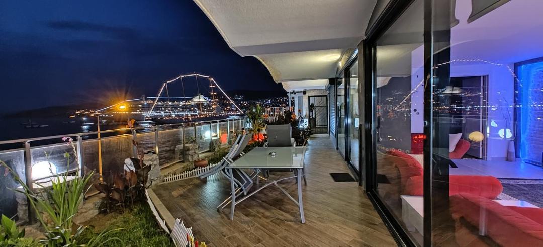 Photo of Patio Balcony in Kusadasi