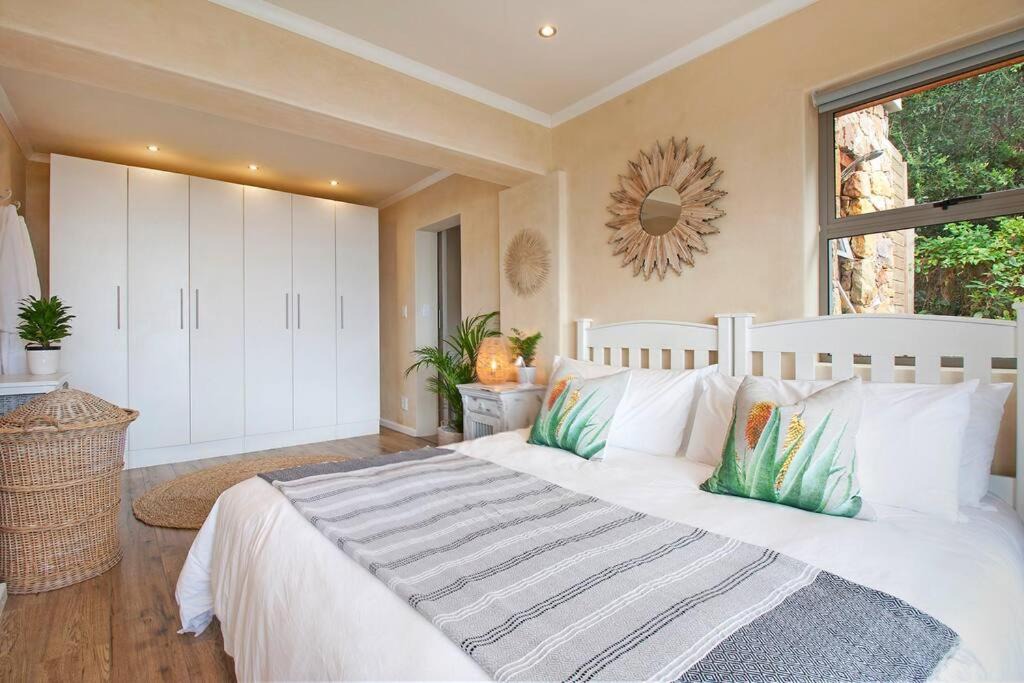 Photo of Bedroom in Cape Peninsula