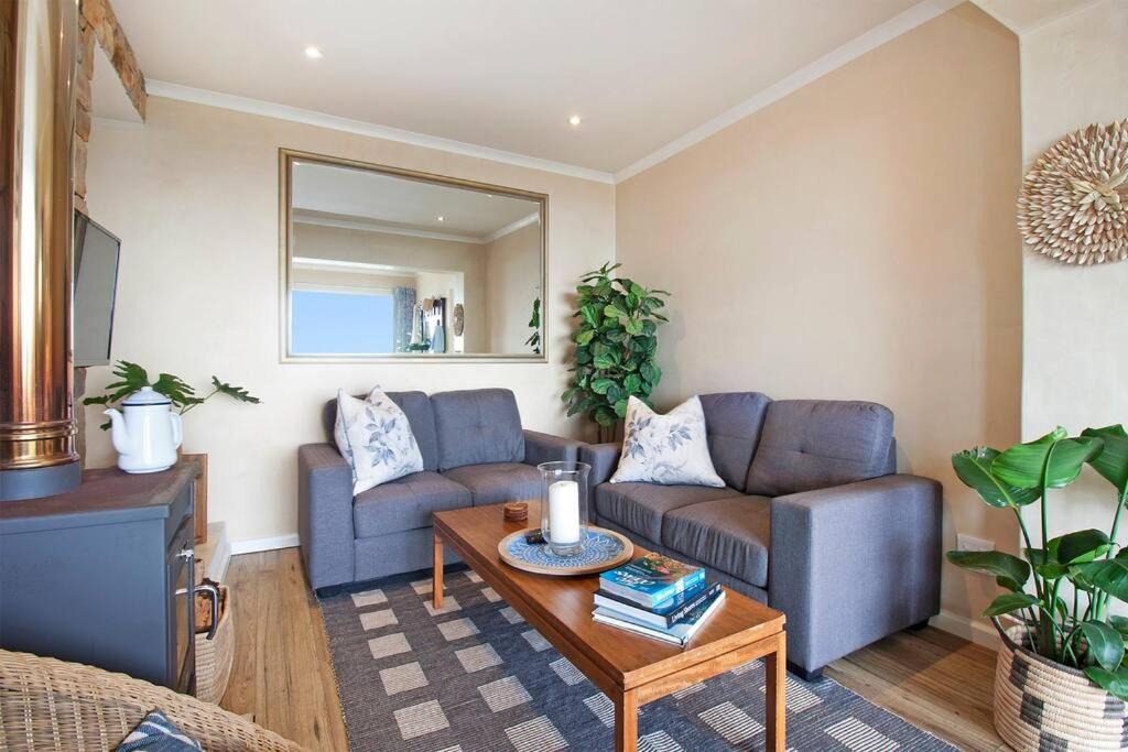 Photo of Livingroom in Cape Peninsula