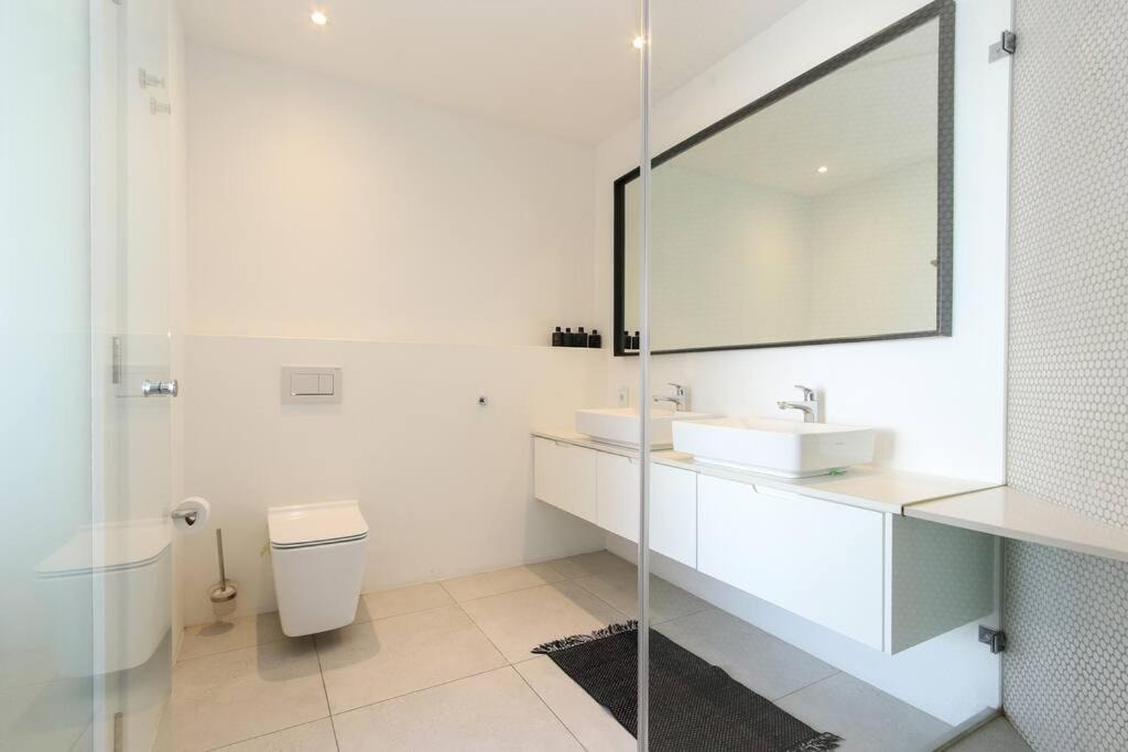 Photo of Bathroom in Mouille Point