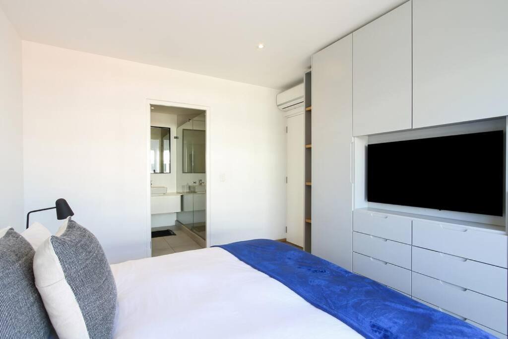 Photo of Bedroom in Mouille Point