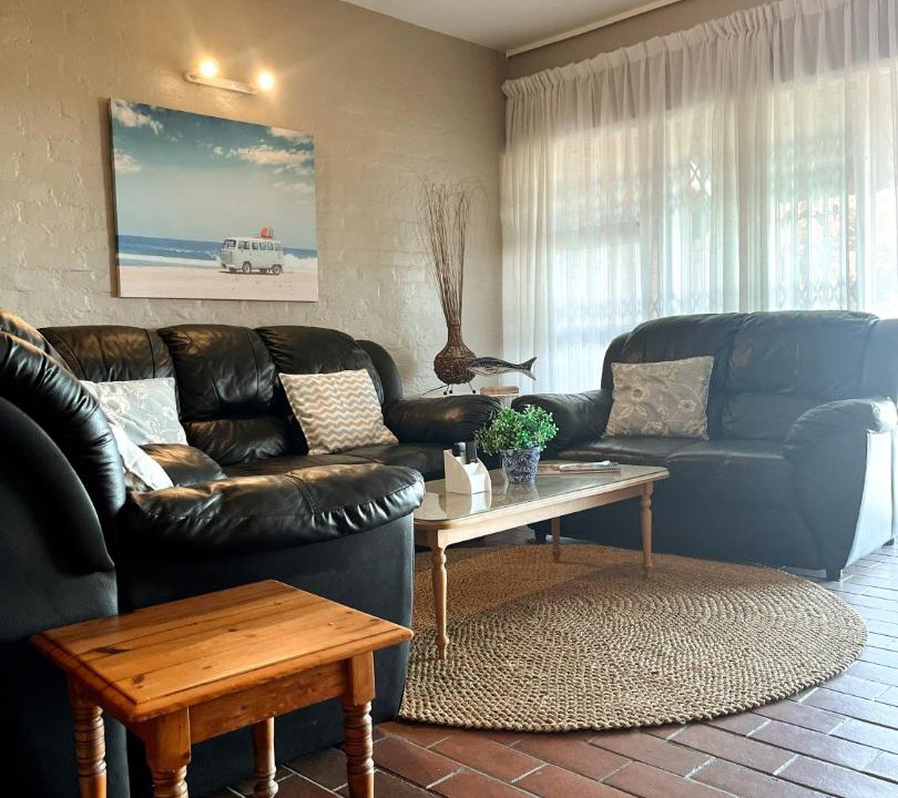 Photo of Livingroom in Scottburgh