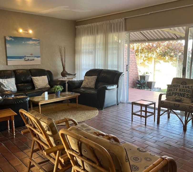 Photo of Livingroom in Scottburgh