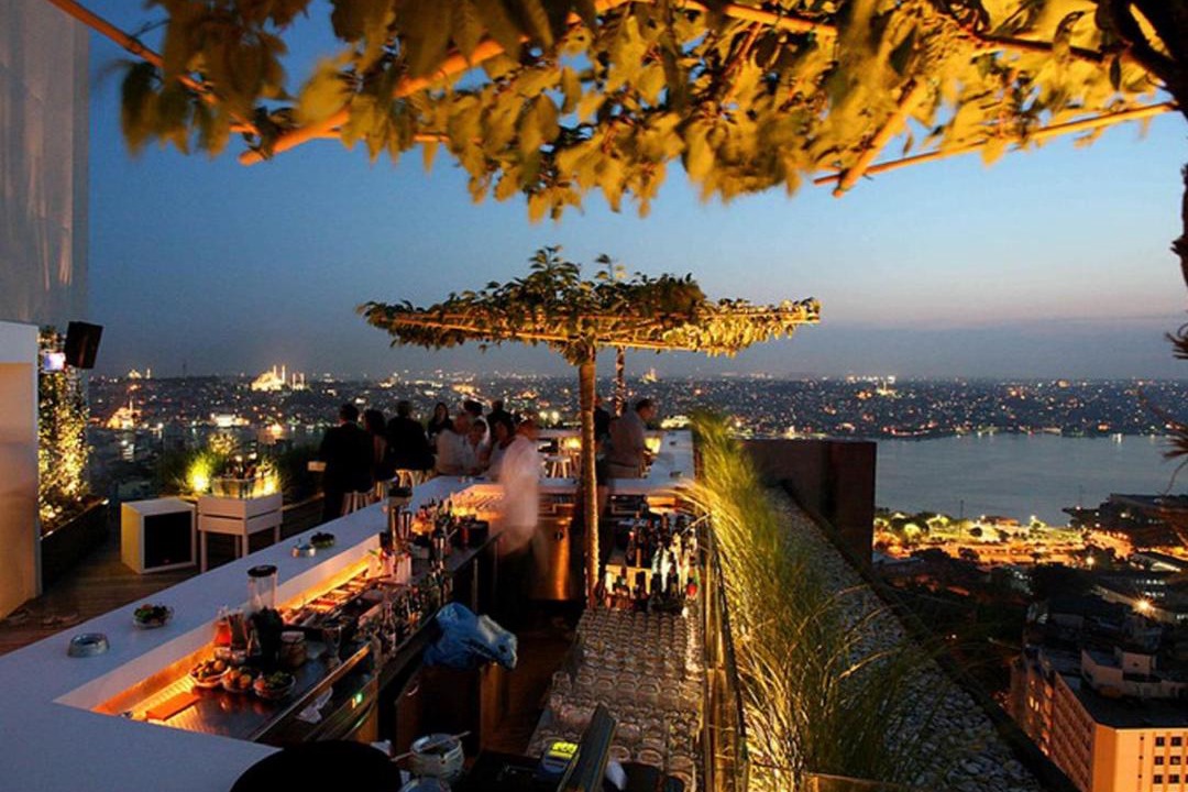 Photo of Patio Balcony in Pera