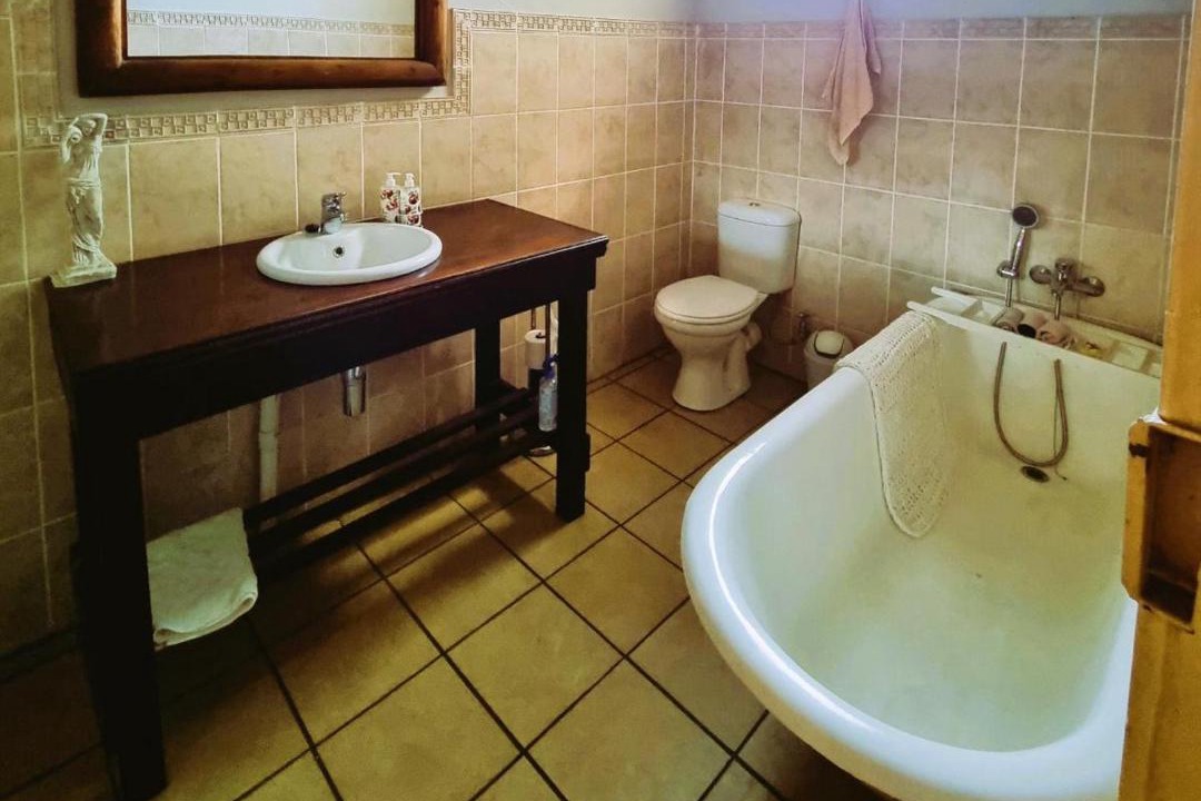 Photo of Bathroom in Ladysmith