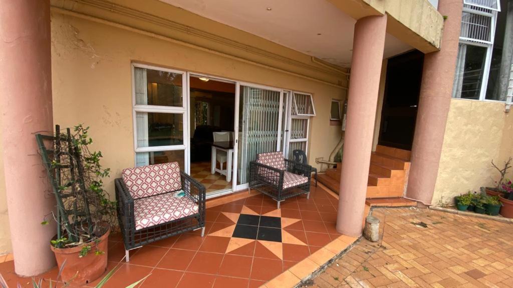 Photo of Others in La Lucia