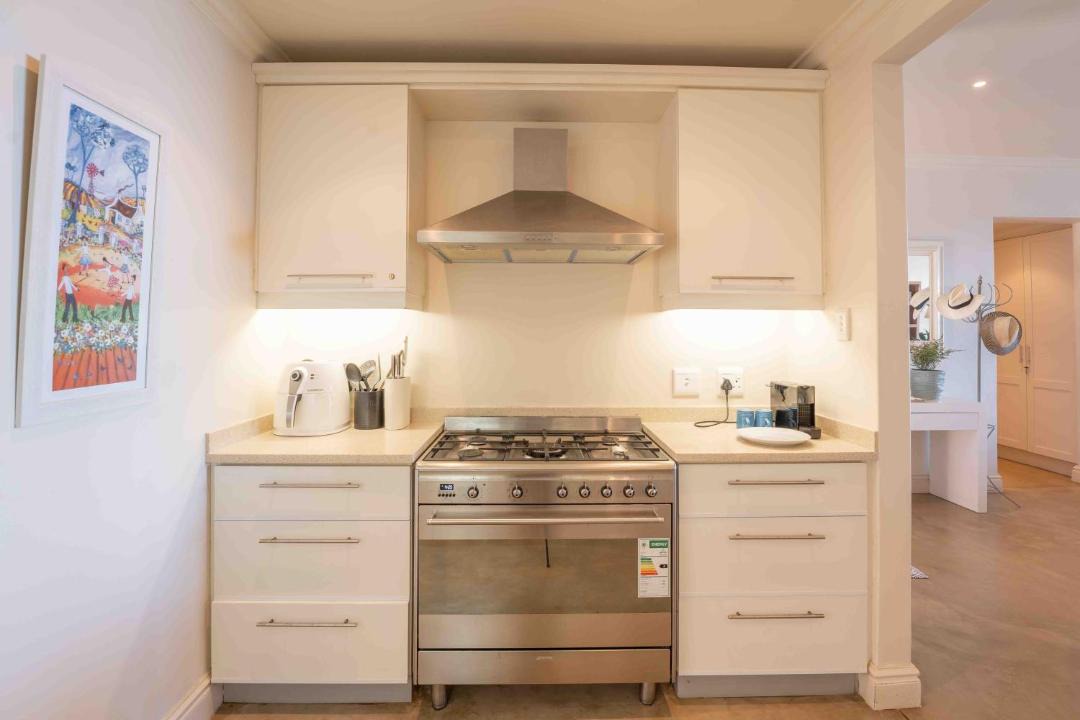 Photo of Kitchen in Shaka's Rock