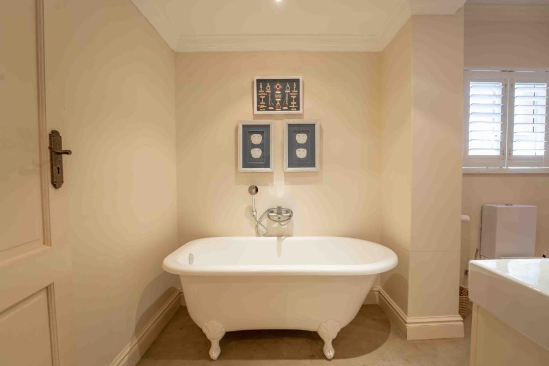Photo of Bathroom in Shaka's Rock