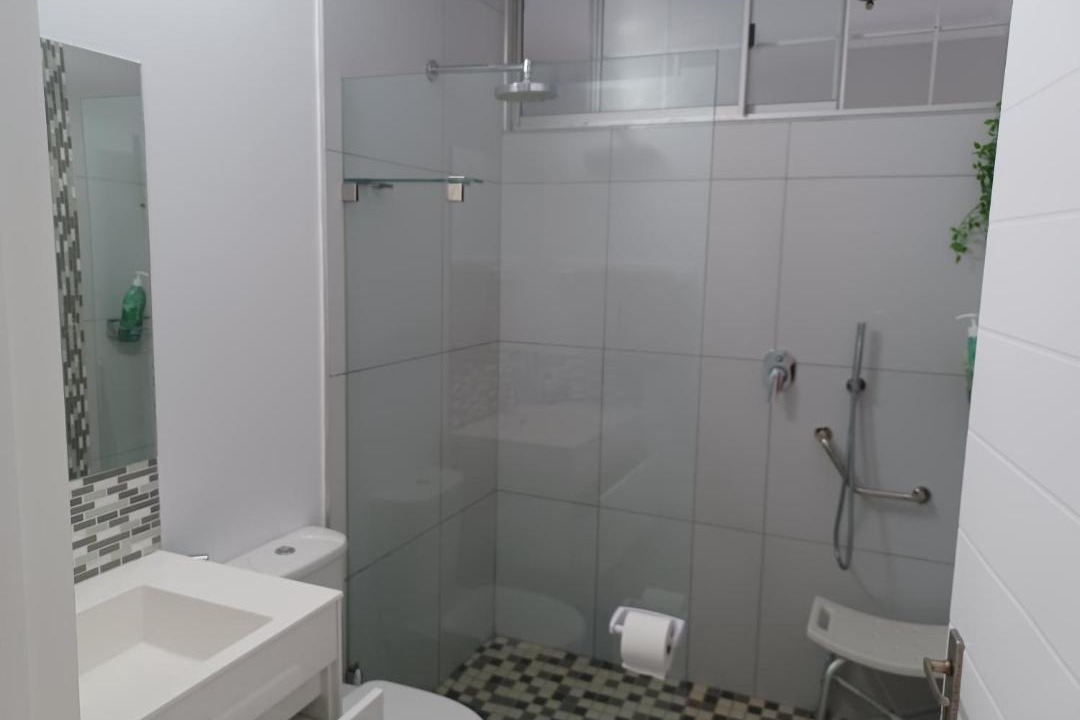 Photo of Bathroom in Umhlanga
