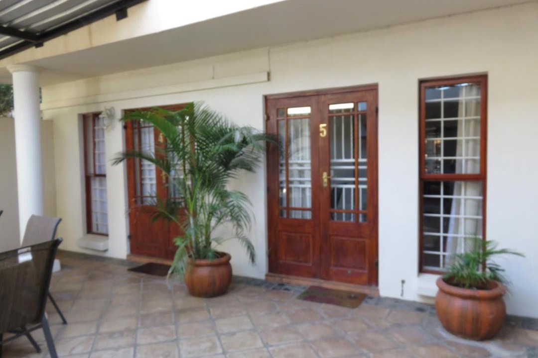 Photo of Buildings in Hartbeespoort